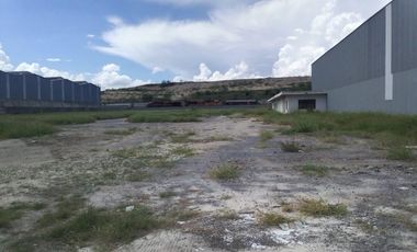 TERRENO EN RENTA CON OFICINAS EN SALINAS VICTORIA NL