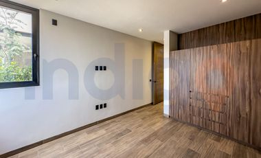 Casa amueblada en Renta en  Altozano en condominio Roca
