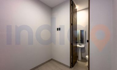 Casa amueblada en Renta en  Altozano en condominio Roca