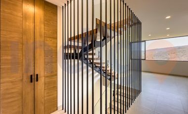 Casa amueblada en Renta en  Altozano en condominio Roca