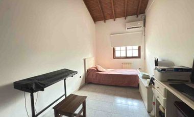 Venta Casa en Ph 3 dormitorios con patio y cochera