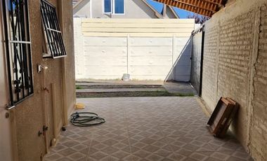 Casa en Arriendo en 32 sur 2127 Hacienda del Maule