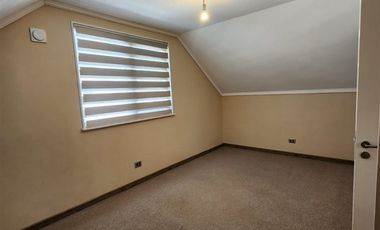 Casa en Arriendo en 32 sur 2127 Hacienda del Maule