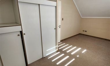 Casa en Arriendo en 32 sur 2127 Hacienda del Maule