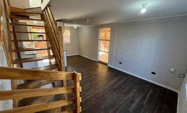 Casa en Arriendo en Club Maipo con Club Unión Estrella