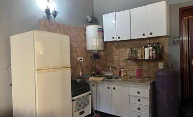 CASA QUINTA EN VENTA CON PILETA.RUTA 2 KM46 ABAST0