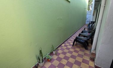 VENTA PH TIPO CASA AL FRENTE 2AMB QUILMES