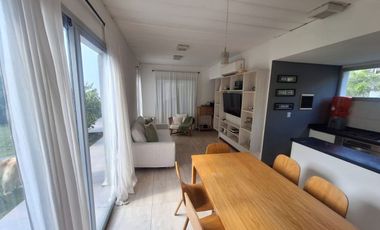 CASA 3 AMBIENTES HUDSON CHICO