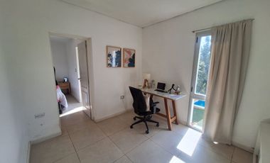 CASA 3 AMBIENTES HUDSON CHICO