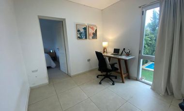 CASA 3 AMBIENTES HUDSON CHICO