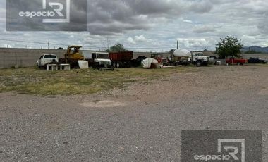TERRENO EN RENTA BARDEADO EN AVENIDA PALESTINA CON OFICINA Y BODEGA IDEAL PARA MAQUINARIA