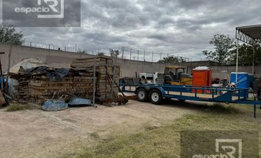 TERRENO EN RENTA BARDEADO EN AVENIDA PALESTINA CON OFICINA Y BODEGA IDEAL PARA MAQUINARIA
