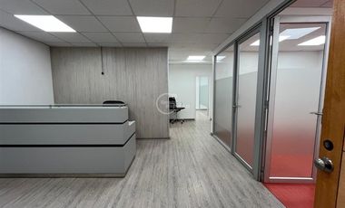 Oficina en Venta en Providencia, La concepción