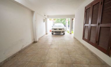 Venta casa de estilo en Guadalupe