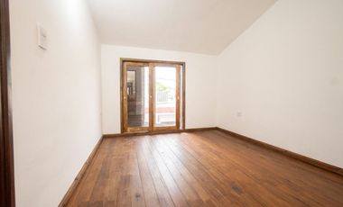 Venta casa de estilo en Guadalupe