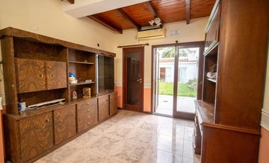 Venta casa de estilo en Guadalupe