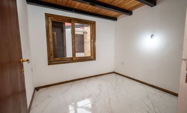 Venta casa de estilo en Guadalupe