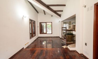 Venta casa de estilo en Guadalupe