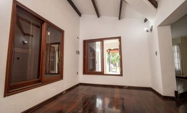 Venta casa de estilo en Guadalupe