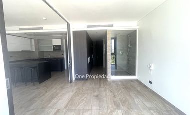 Departamento en Arriendo en Elegantes Deptos / La Dehesa / 1D 1 B