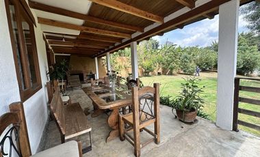 Renta casa de campo con bungalow en Casas Viejas Valle de Bravo