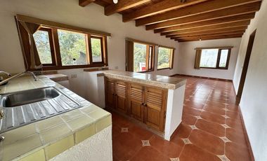 Renta casa de campo con bungalow en Casas Viejas Valle de Bravo