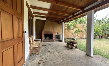 Renta casa de campo con bungalow en Casas Viejas Valle de Bravo