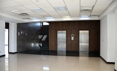 Edificio Corporativo Comercial en renta en San Miguel Chapultepec