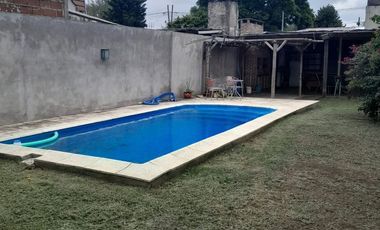 VENTA CASA 3 AMB PILETA JARDIN QUIN- JOSE MARMOL