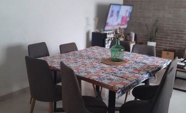 VENTA CASA 3 AMB PILETA JARDIN QUIN- JOSE MARMOL