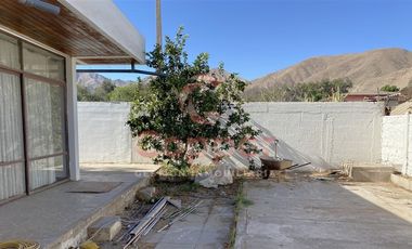 Casa en Arriendo en Entre Juan Martinez y