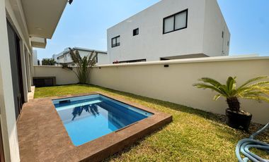 CASA CON ALBERCA EN RENTA EN PUNTA TIBURON