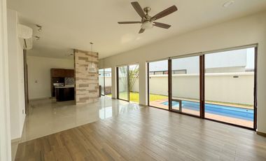 CASA CON ALBERCA EN RENTA EN PUNTA TIBURON
