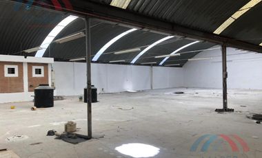 Nave Industrial - Pueblo Chipilo de Francisco Javier Mina