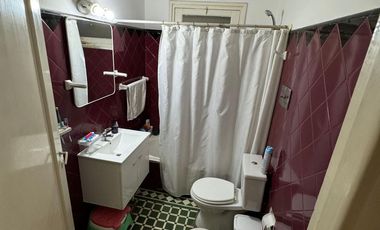 VENTA CASA 2 DORMITORIOS - ZONA CENTRO