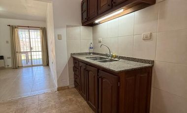VENTA CASA 3 DOMITORIOS BARRIO SUROESTE