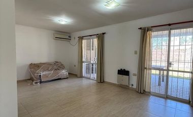 VENTA CASA 3 DOMITORIOS BARRIO SUROESTE