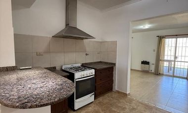 VENTA CASA 3 DOMITORIOS BARRIO SUROESTE