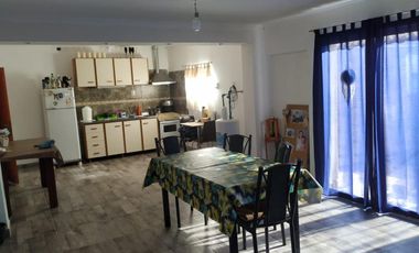 Casa 2 dormitorios en San Carlos Norte