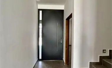 CASA por huajuquito CARRETERA NACIONAL SANTIAGO RENTA