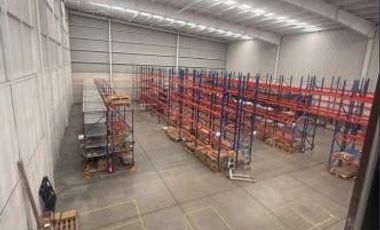 Bodega en renta de 1391 m2 en Vallejo