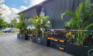 Local en Renta en Centro Comercial Andador en Avenida principal mucha afluencia