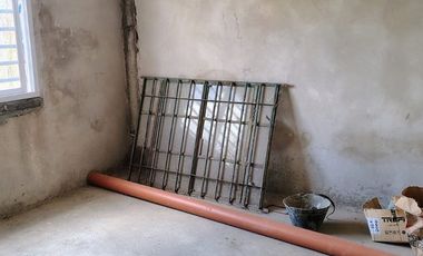 Casa  en venta 4 ambientes ezeiza