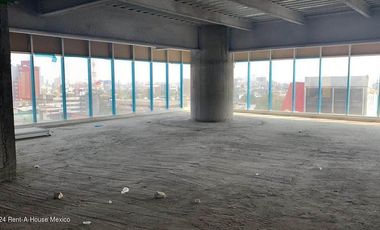 Comercial en Bodega Periferico Calle San José de Los leones 1 EM AH25-47