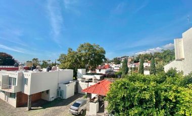 Casa en condominio AMUEBLADA en Lomas de Cortes, Cuernavaca Morelos.