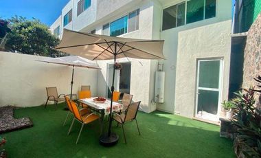 Casa en condominio AMUEBLADA en Lomas de Cortes, Cuernavaca Morelos.