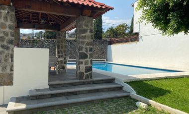 Casa en condominio AMUEBLADA en Lomas de Cortes, Cuernavaca Morelos.