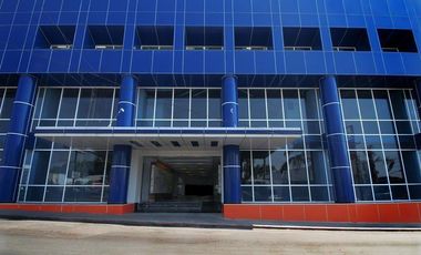 Edificio Comercial de lujo Teopanzolco