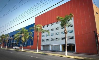 Edificio Comercial de lujo Teopanzolco