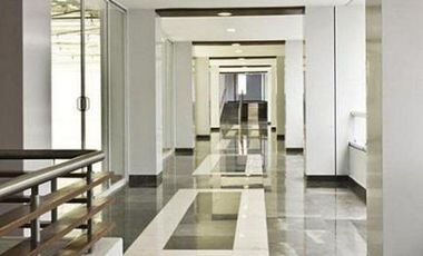 Edificio Comercial de lujo Teopanzolco